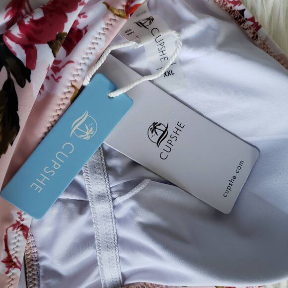 NEW CupShe Pink Floral Halter One Piece Plunging Pink XXL - Picture 8 of 9